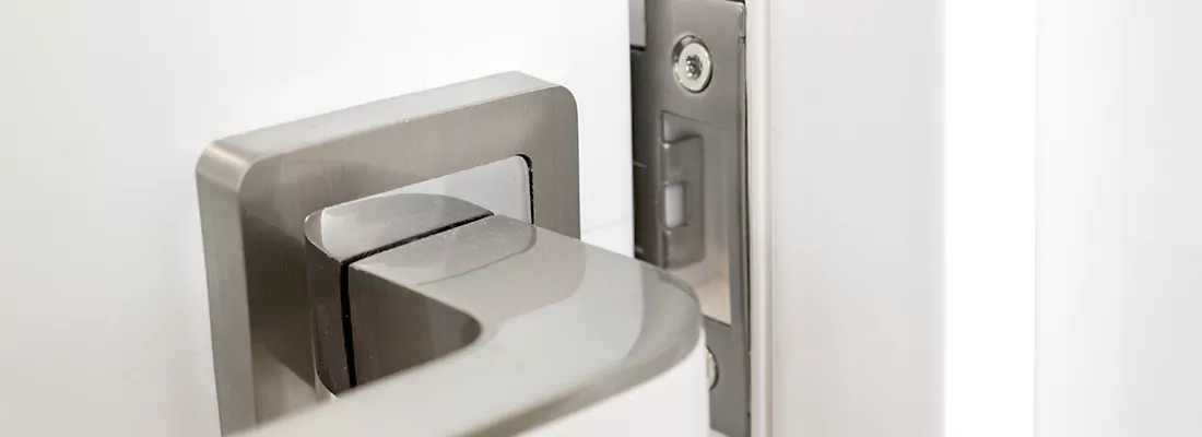 Seamless Integration of Magnetic Locks with Access Control Systems in Aventura, FL
